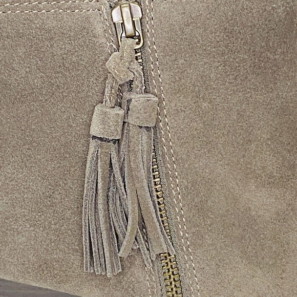 Vionic Womens Size 7 Ankle Boots Madeline Greige Grey Suede Zipper Booties WR - Picture 7 of 13